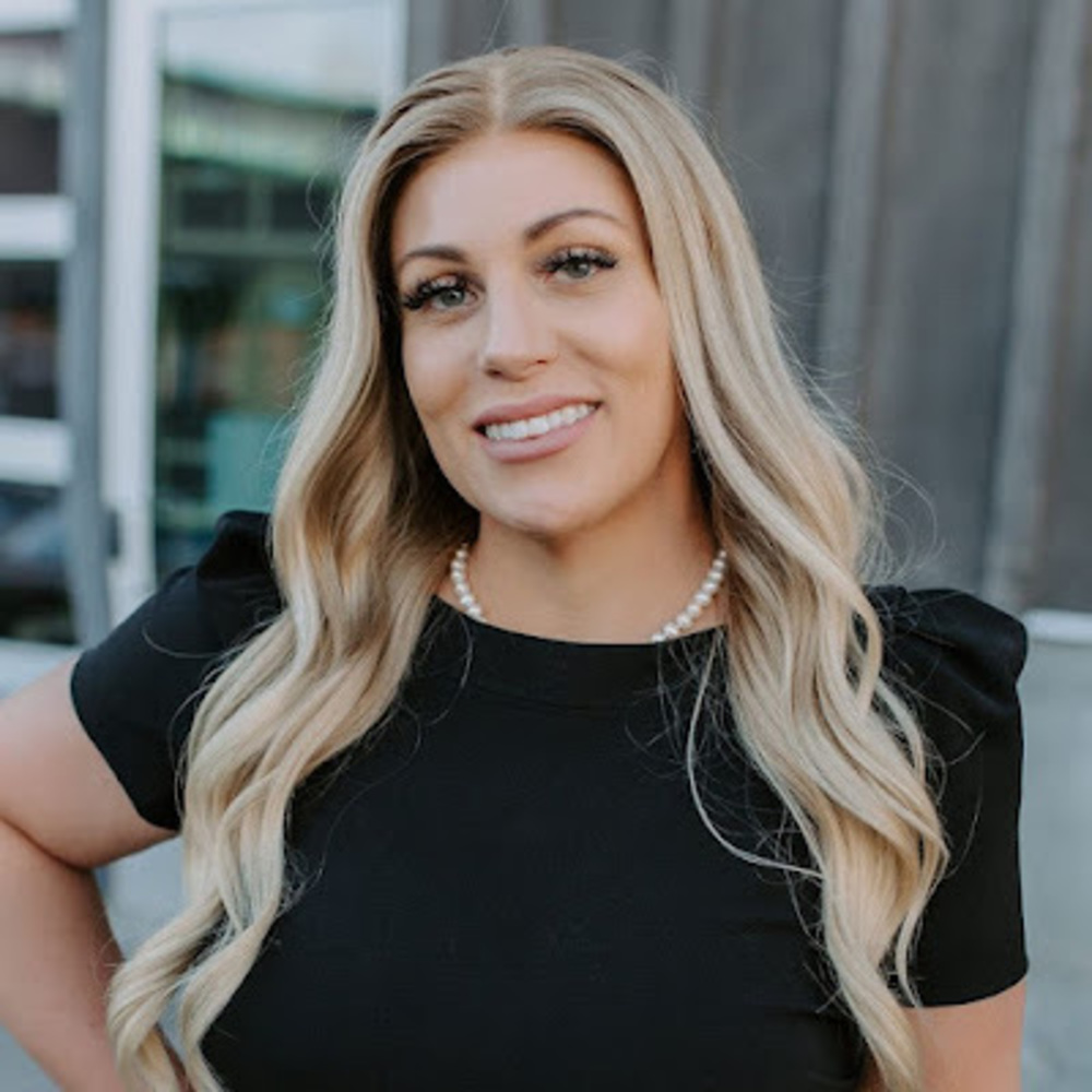 Meet your Posher, Farrah jean